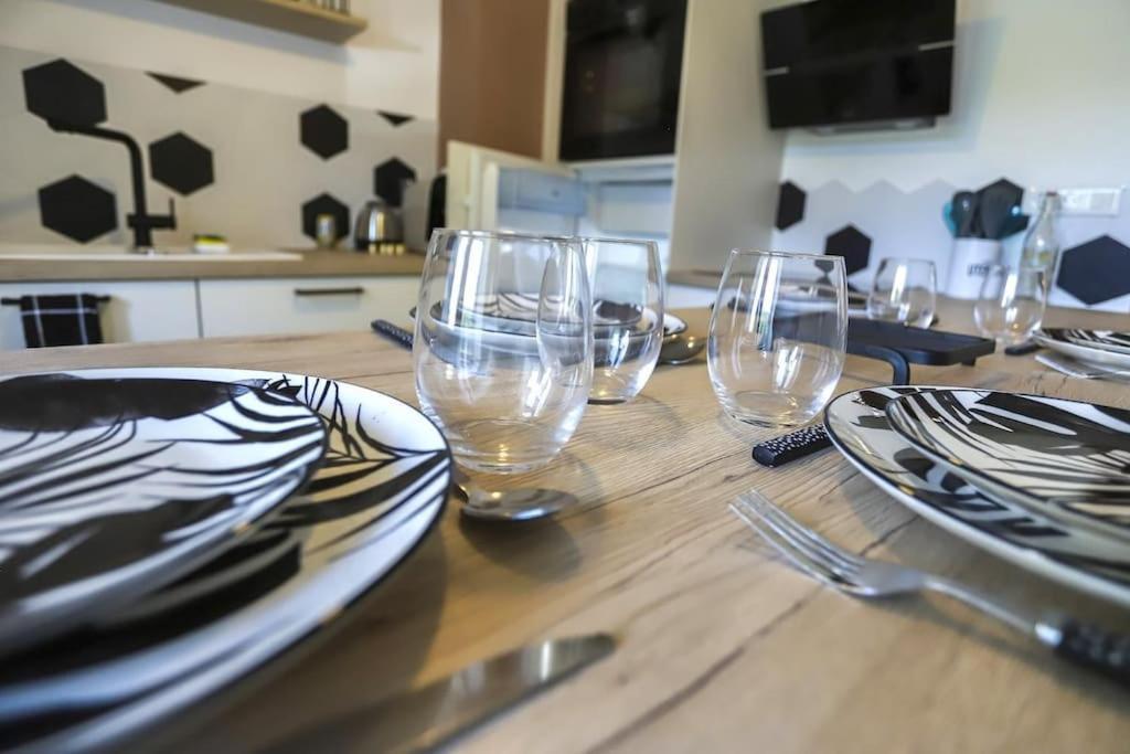 Annecy A 2 Pas Du Lac Ste Bernadette Apartment Екстериор снимка